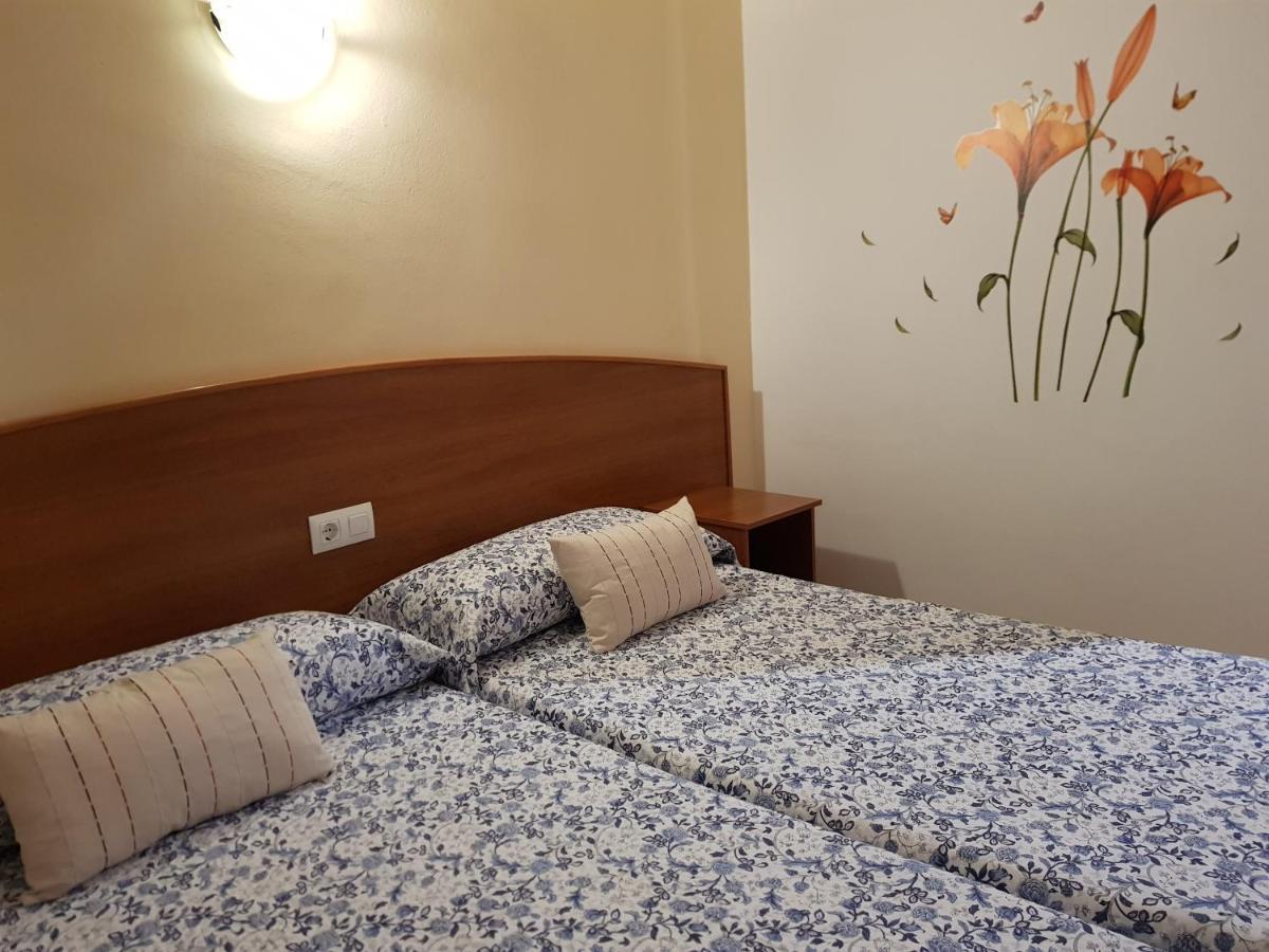 Hostal Mary - Adults Only Lloret de Mar Kültér fotó